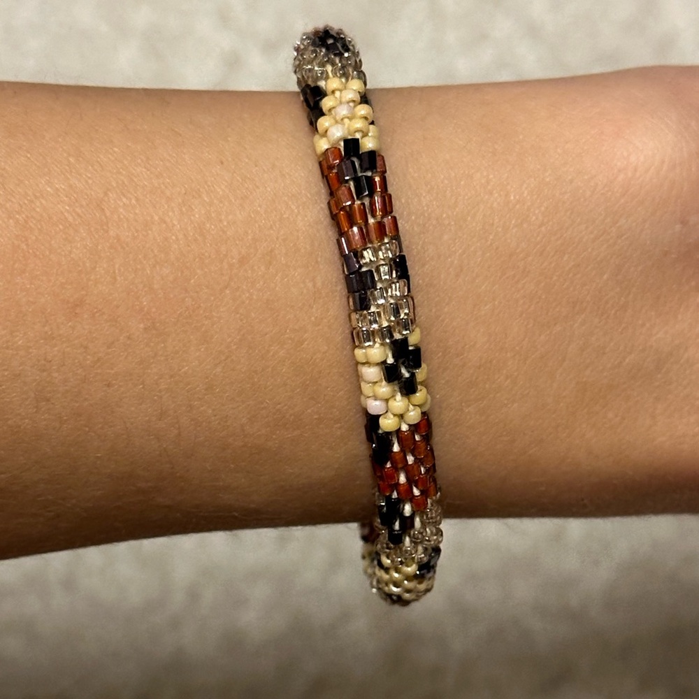 Lily & Laura Neutral Bead Bracelet